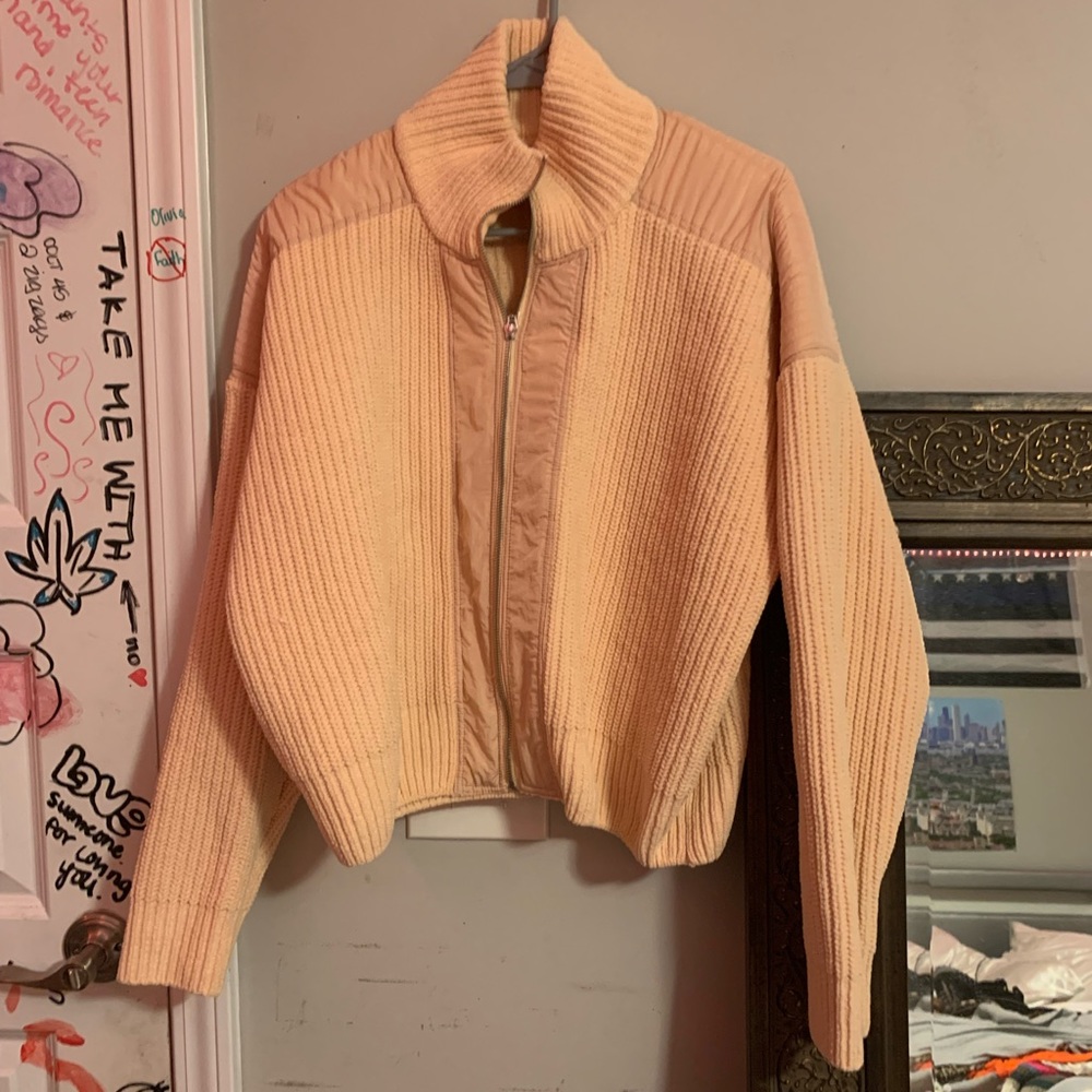 URBAN OUTFITTERS BULK KNIT SWEATER BOMBER JACKET